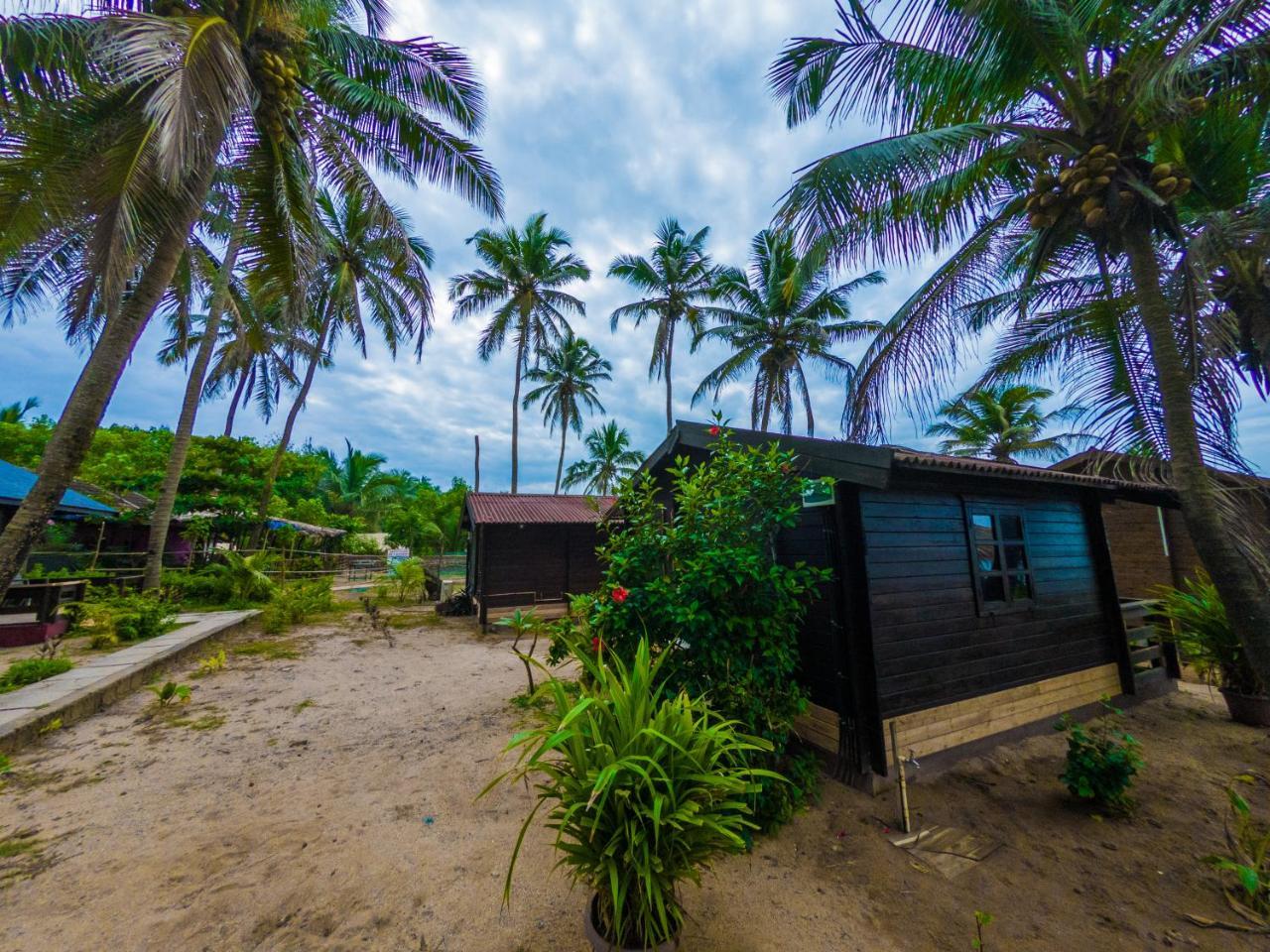 Vista Praia Beach Resort Anjuna Zewnętrze zdjęcie