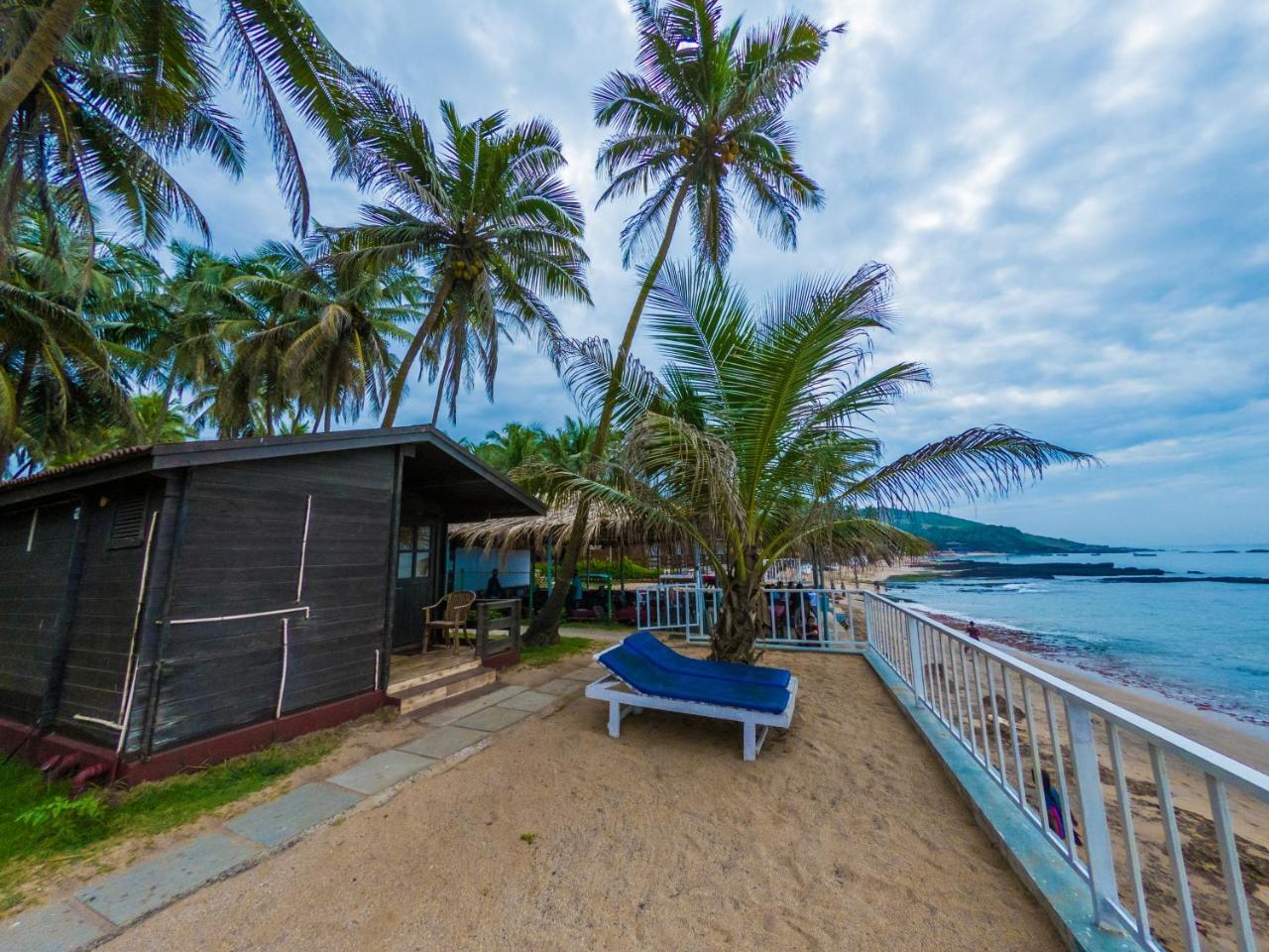 Vista Praia Beach Resort Anjuna Zewnętrze zdjęcie
