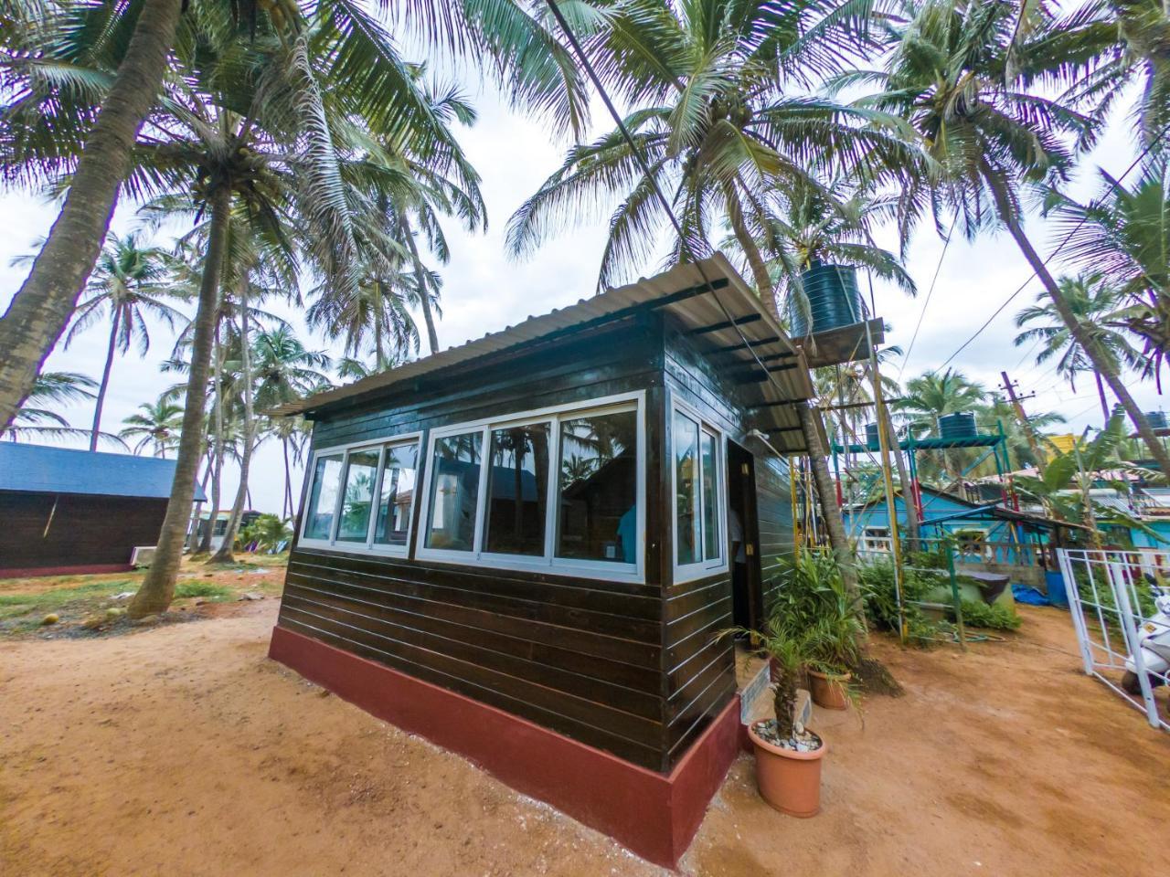 Vista Praia Beach Resort Anjuna Zewnętrze zdjęcie