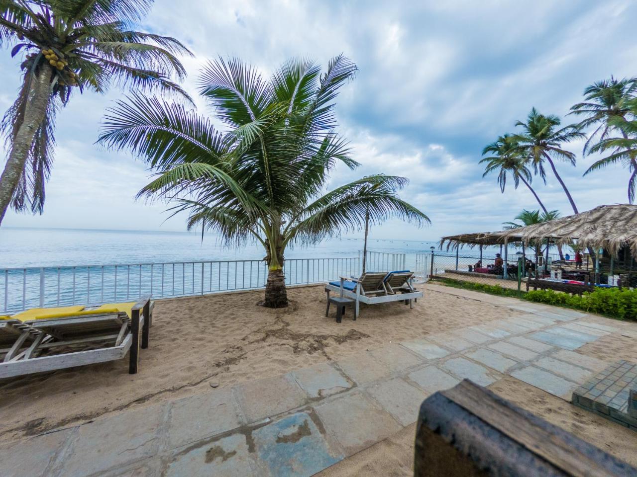 Vista Praia Beach Resort Anjuna Zewnętrze zdjęcie